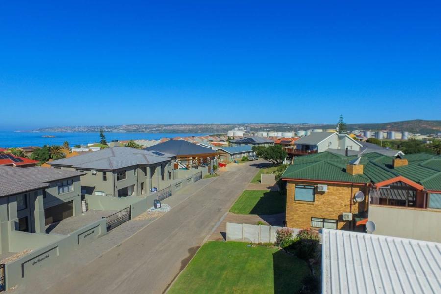 7 Bedroom Property for Sale in Bayview Western Cape
